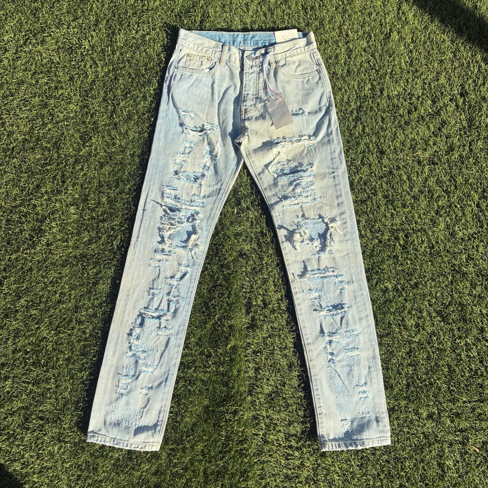 Mnml D275 30x32  Light Wash Distressed Rip and Repair Slim Straight Denim Jeans
